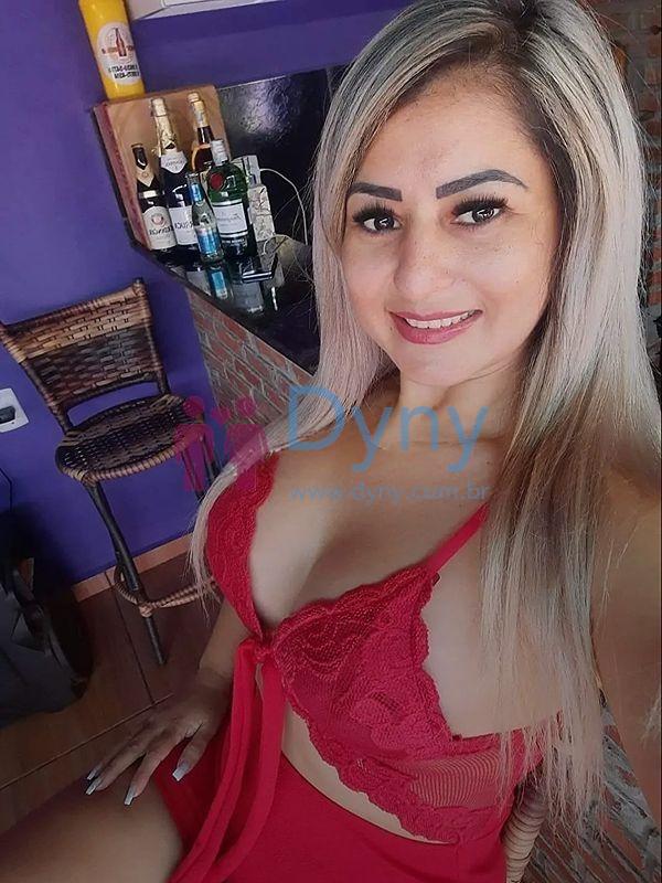 Story Loira novinha disponível, 25 anos , cheguei hoje na cidade,faço atendimento presencial