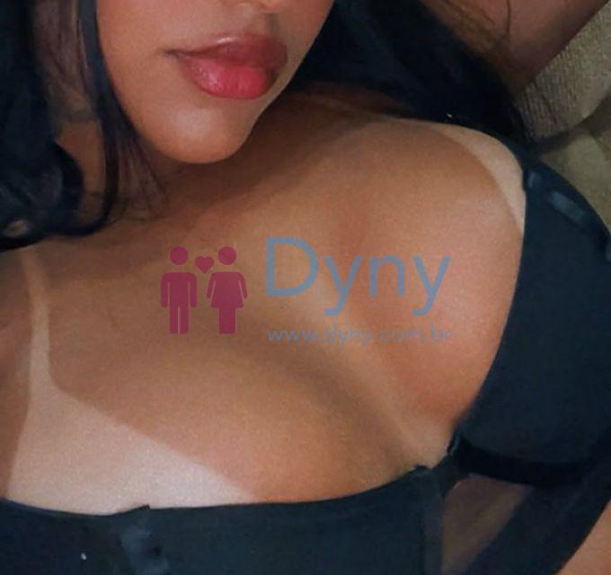 Story Yasmin completinha com local🔥